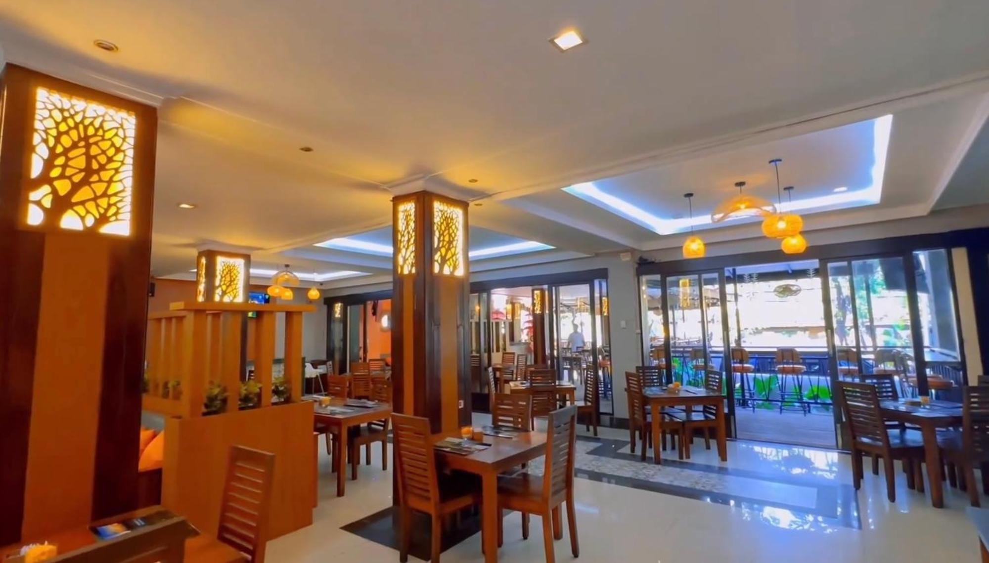 Champlung Mas Hotel Legian Esterno foto