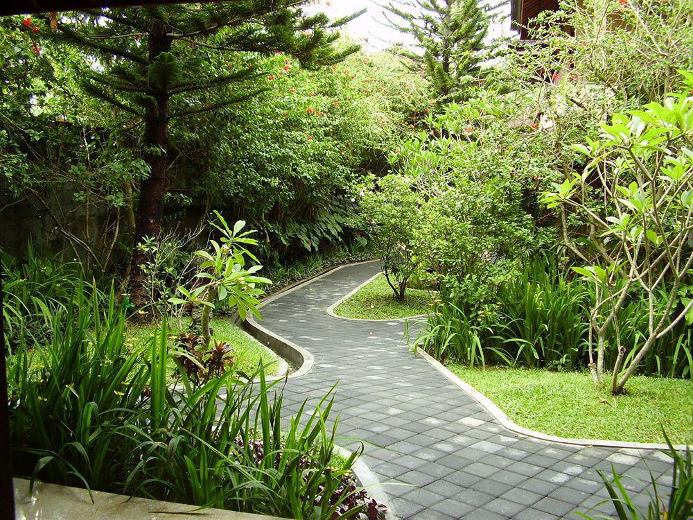 Champlung Mas Hotel Legian Esterno foto